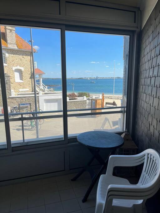 Face A La Mer Studio De 33M2 Avec Terrasse Et Wifi Larmor-Plage Extérieur photo